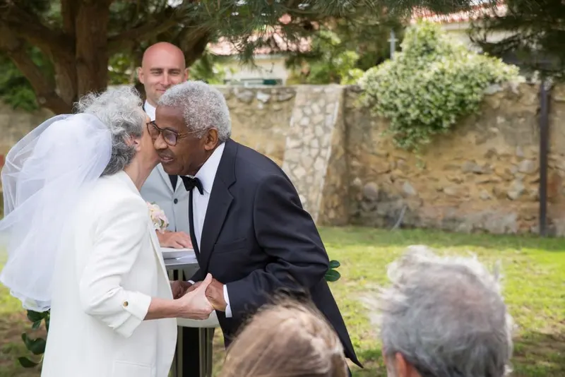 Renew wedding vows