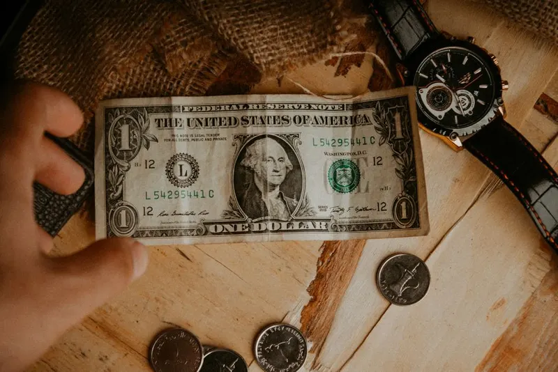 Reach financial independence